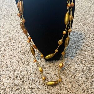 Elegant Gold Beaded Necklace 14